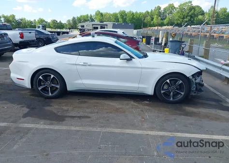 2020 Ford Mustang Ecoboost Fastback z USA, uszkodzony, nr VIN 1FA6P8TH4L5190405